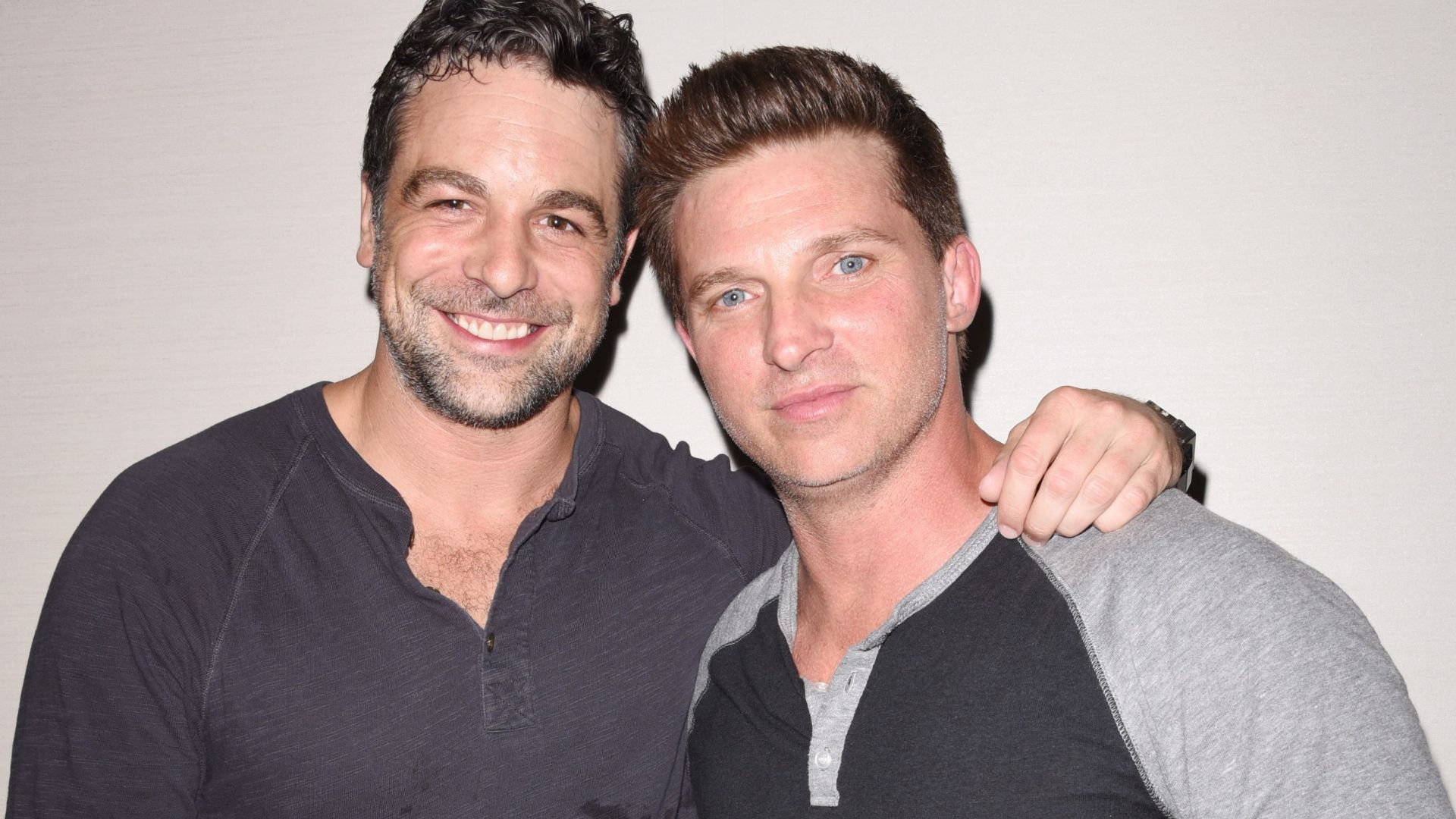 Chris McKenna and Steve Burton during their Young and the Restless days | Image: JPI Studios