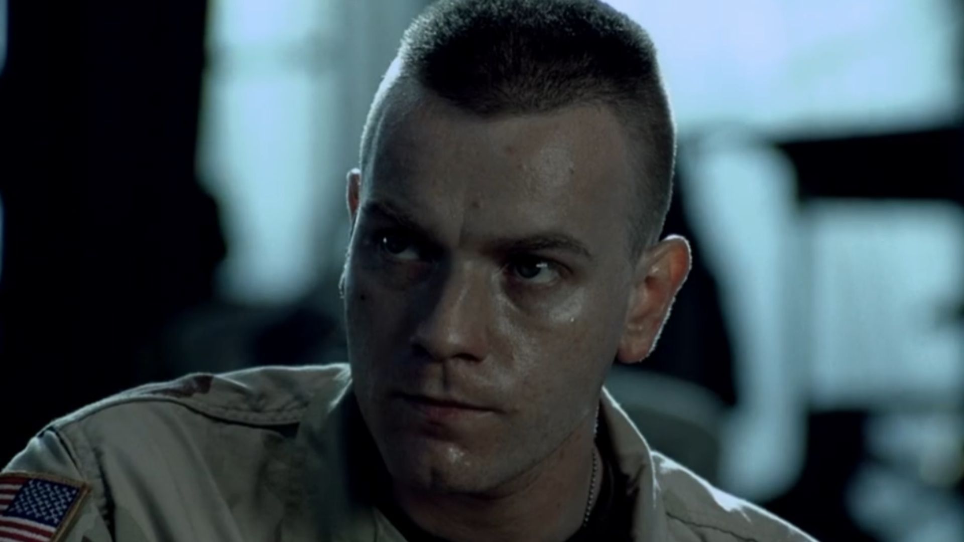 Ewan McGregor in Black Hawk Down | Image via Columbia Pictures