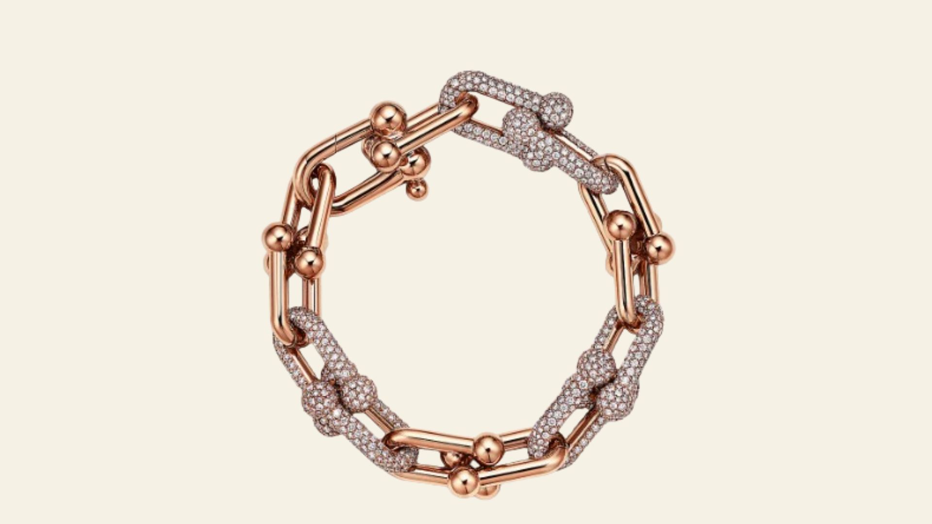 Tiffany HardWear Large Link Bracelet (Image via Tiffany &amp; Co)