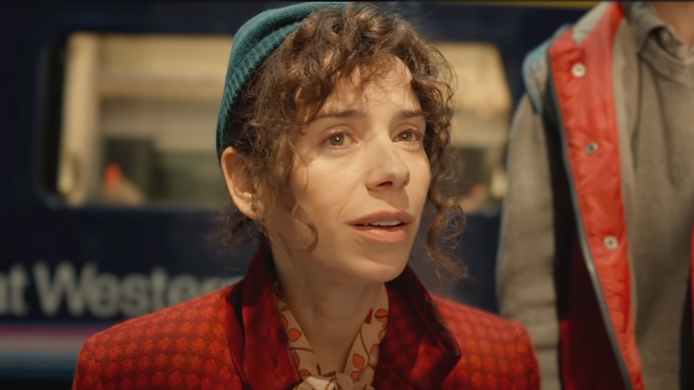 Sally Hawkins in Paddington (Image via YouTube/@studiocanaluk)