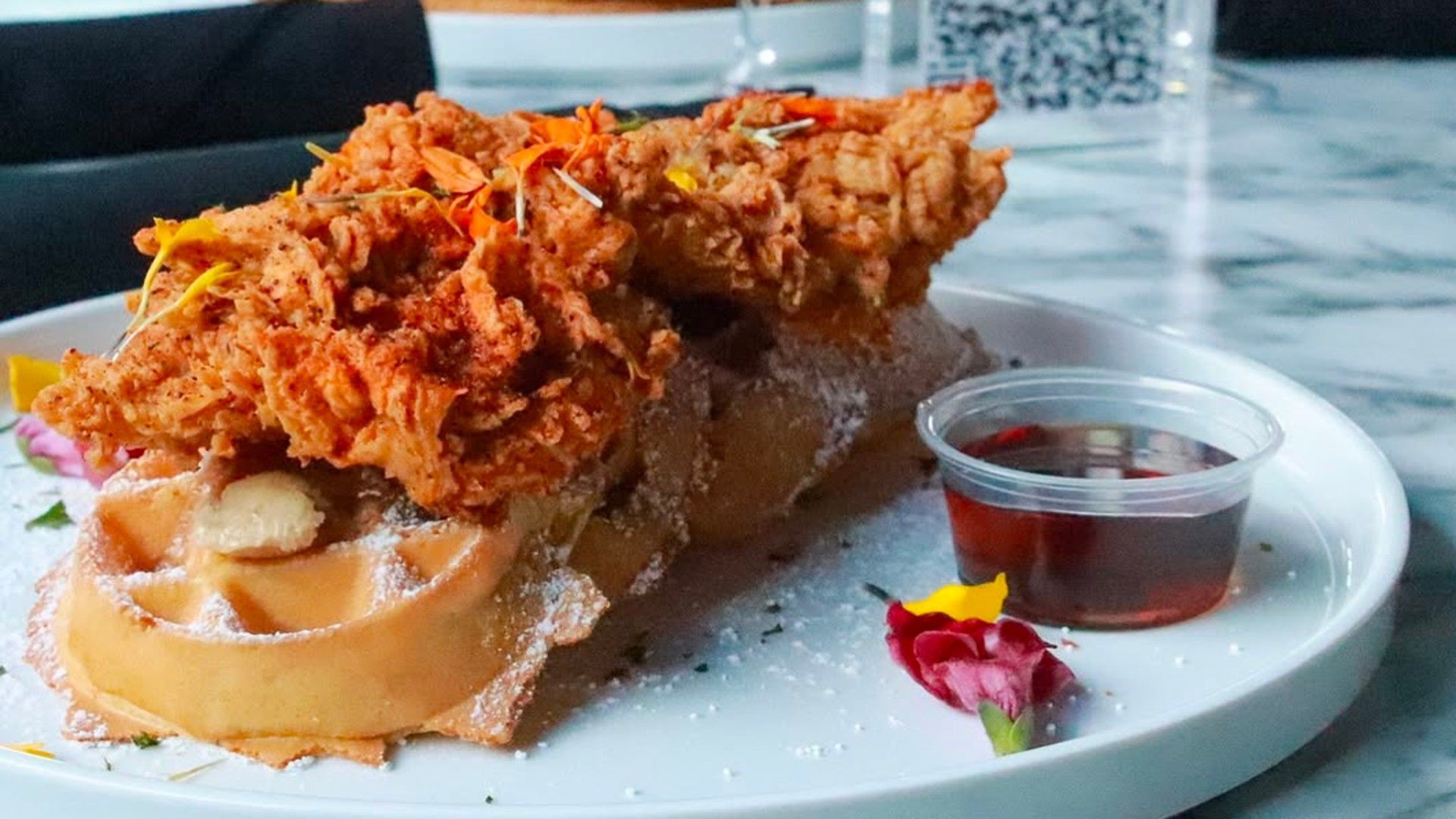 Chicken and Waffles from Flavor Rich (Image via Instagram/@flavorrichtexas)