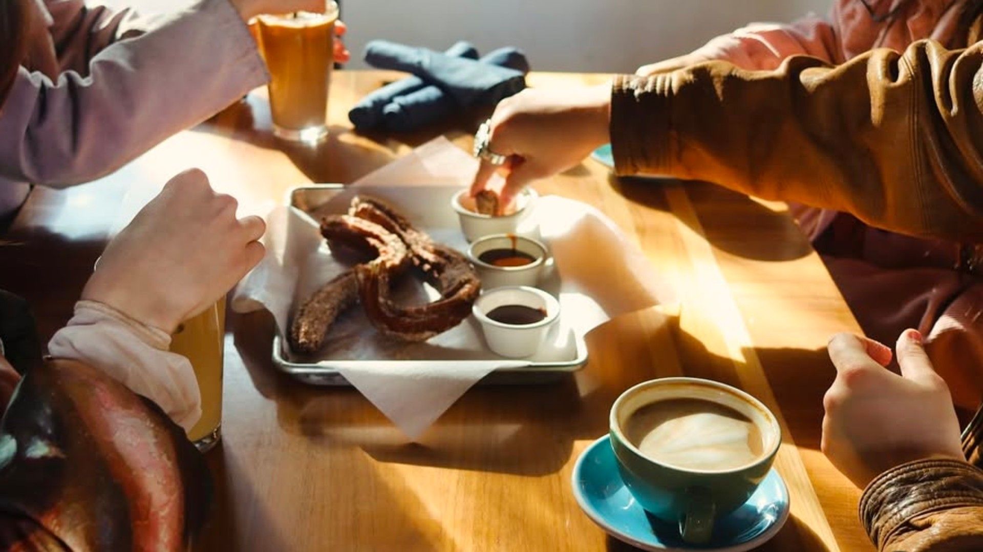 churros from Gallo Blanco Cafe. (Image via Instagram/@galloblancocafe)