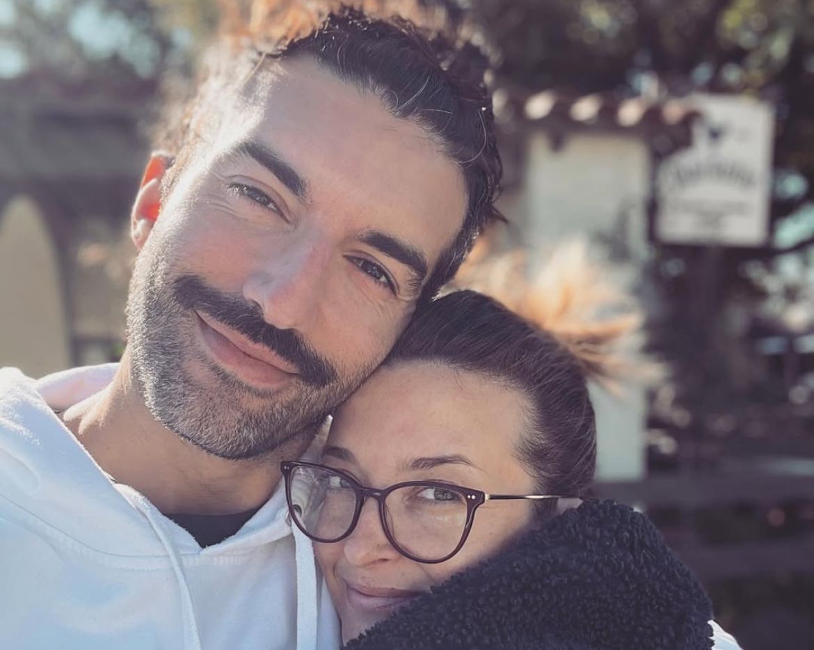 Who is Justin Baldoni&#039;s wife?