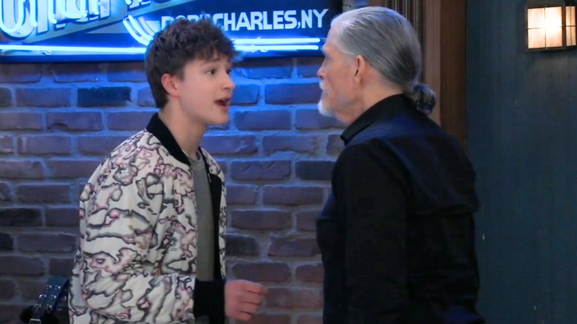 Danny confronted Cyrus at Charlie&#039;s on General Hospital | Image: ABC