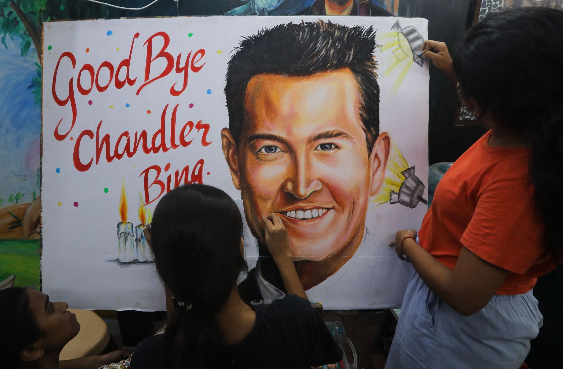 Tribute To Late American-Canadian Actor Matthew Perry In Mumbai - Source: Getty