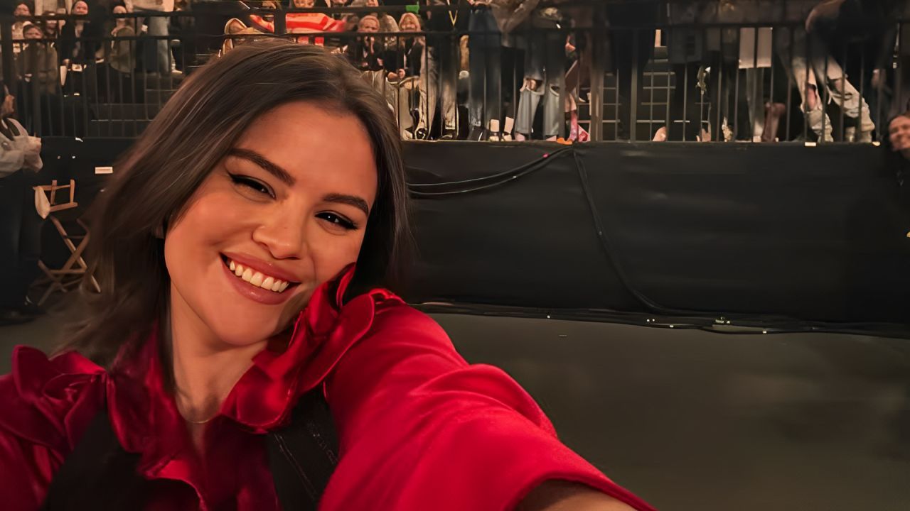 &ldquo;Red is her color&rdquo;: Fans swoon over Selena Gomez&rsquo;s recent look for a fan event in London (Image via Instagram/@selenagomez)