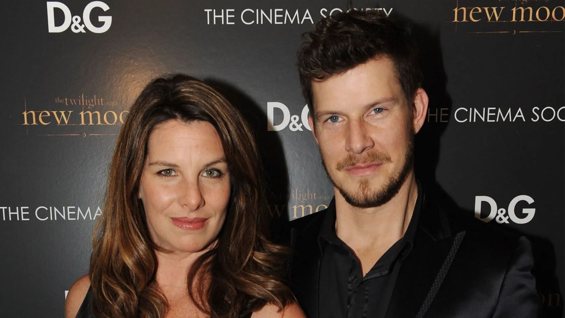 Eric Mabius and Ivy Sherman attend a screening of &quot;The Twilight Saga: New Moon&quot; (Source: Getty)