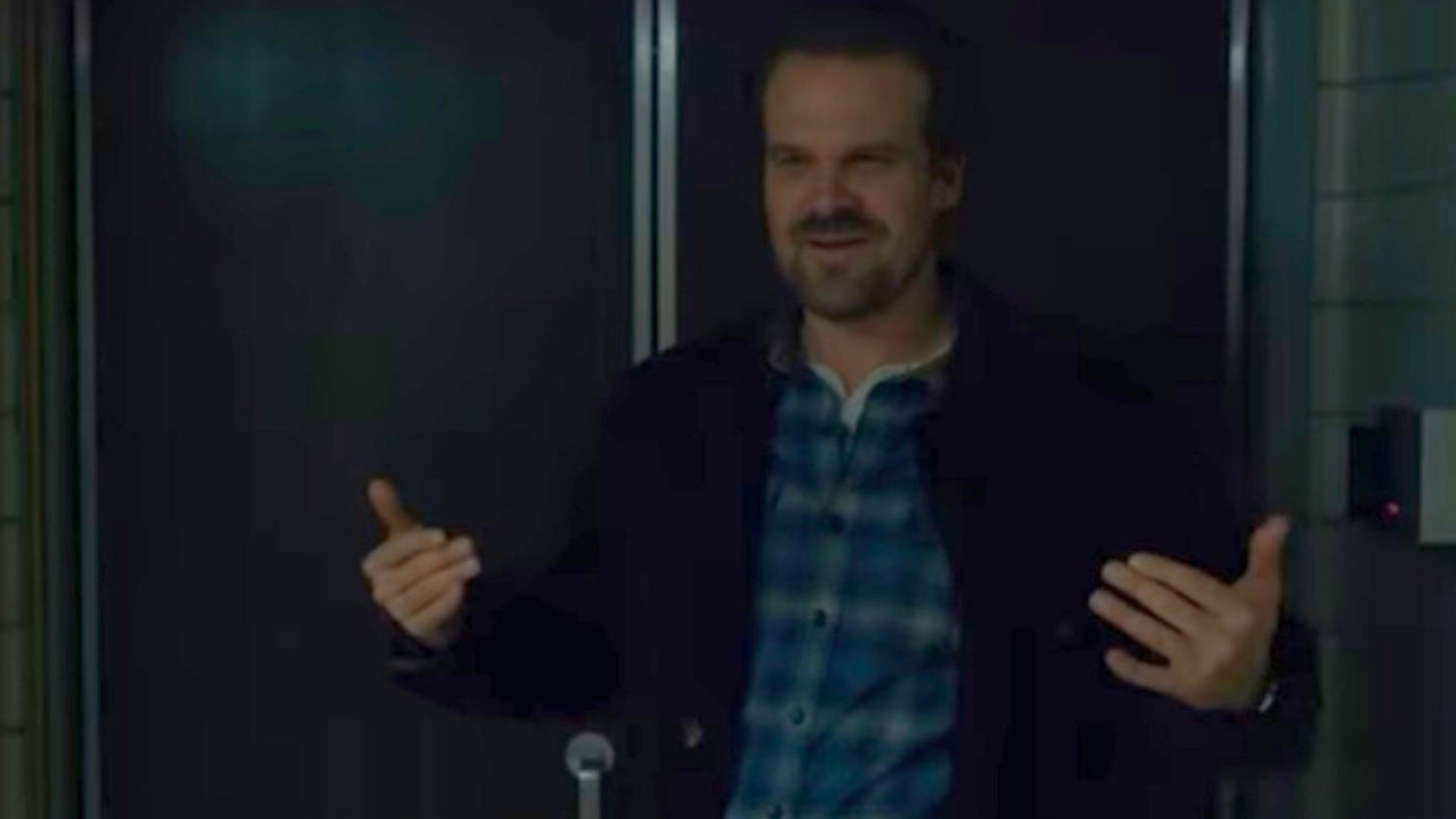 Jim Hopper in Stranger Things, Season 1, Episode 5 | Image via: 21 Laps Entertainment