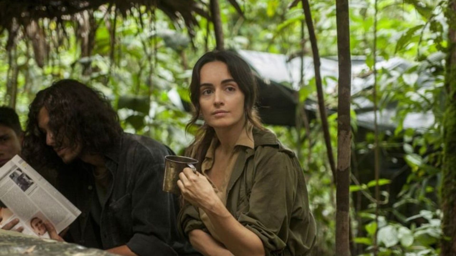 Ana de la Reguera as Elisa Alvarez in Narcos | Image via Netflix