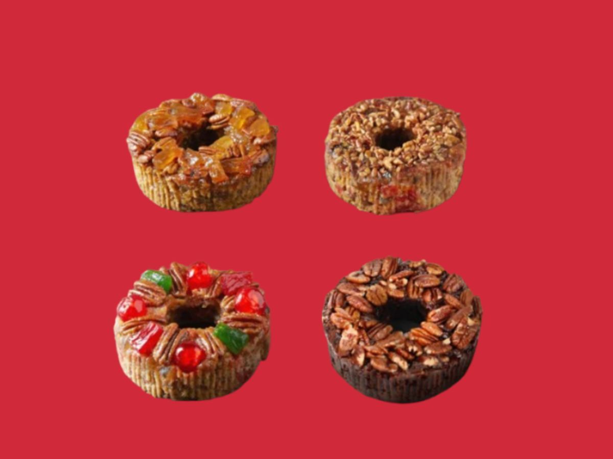 Collin Street Bakery Mini Pecan Cake Bundle (Image via Costco)