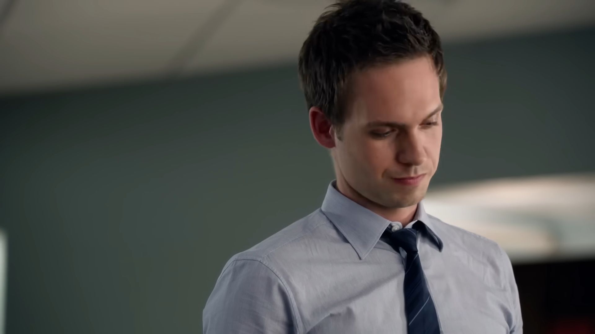 Patrick J. Adams in Suits | Image via Universal Content Productions