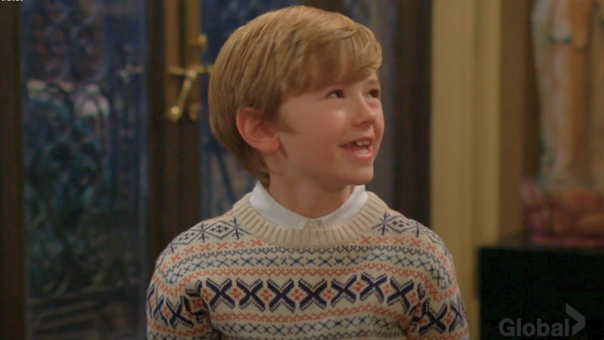 How can you say no to that face? Redding Munsell on The Young and the Restless | Image: CBS