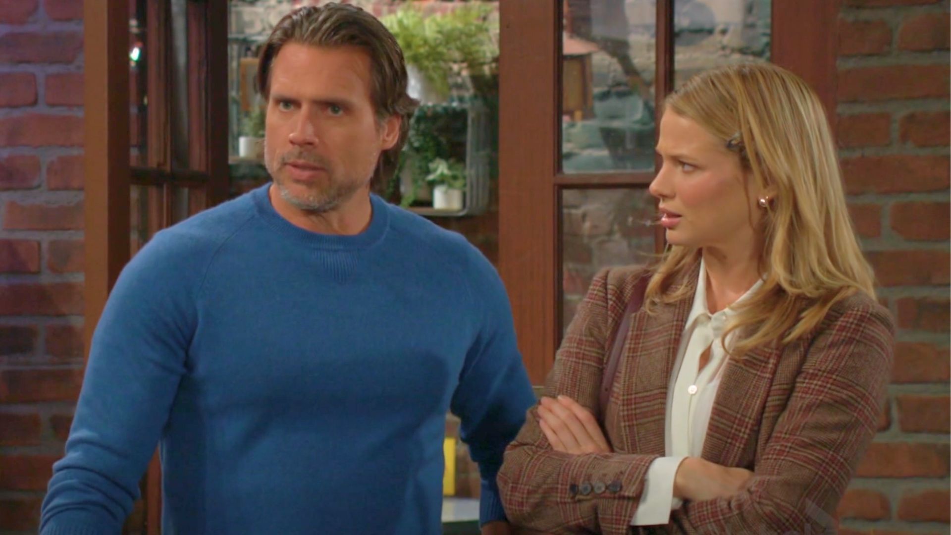 Nick and Summer wonder where Phyllis and Sharon are | Image: CBS