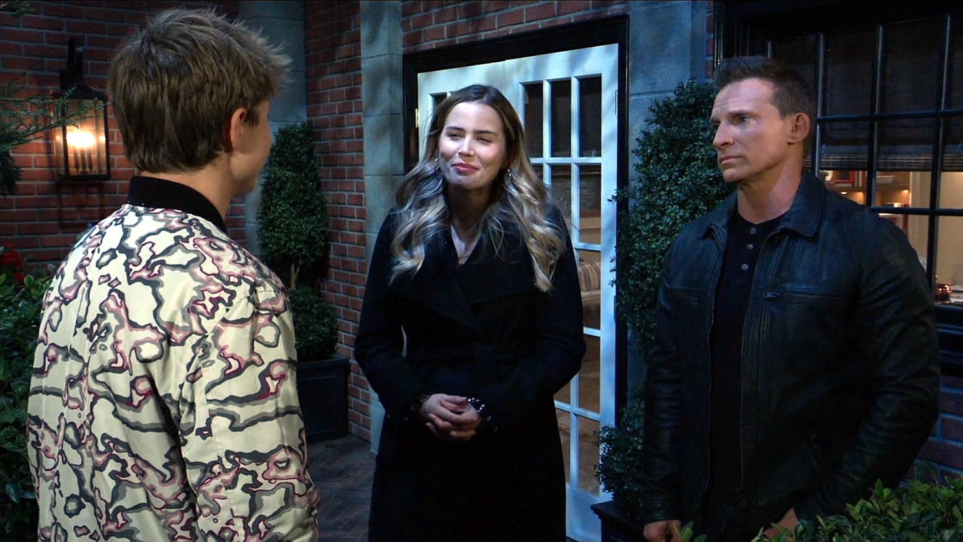 General Hospital&#039;s Danny talking to Sasha and Jason. | Image Source: Hulu