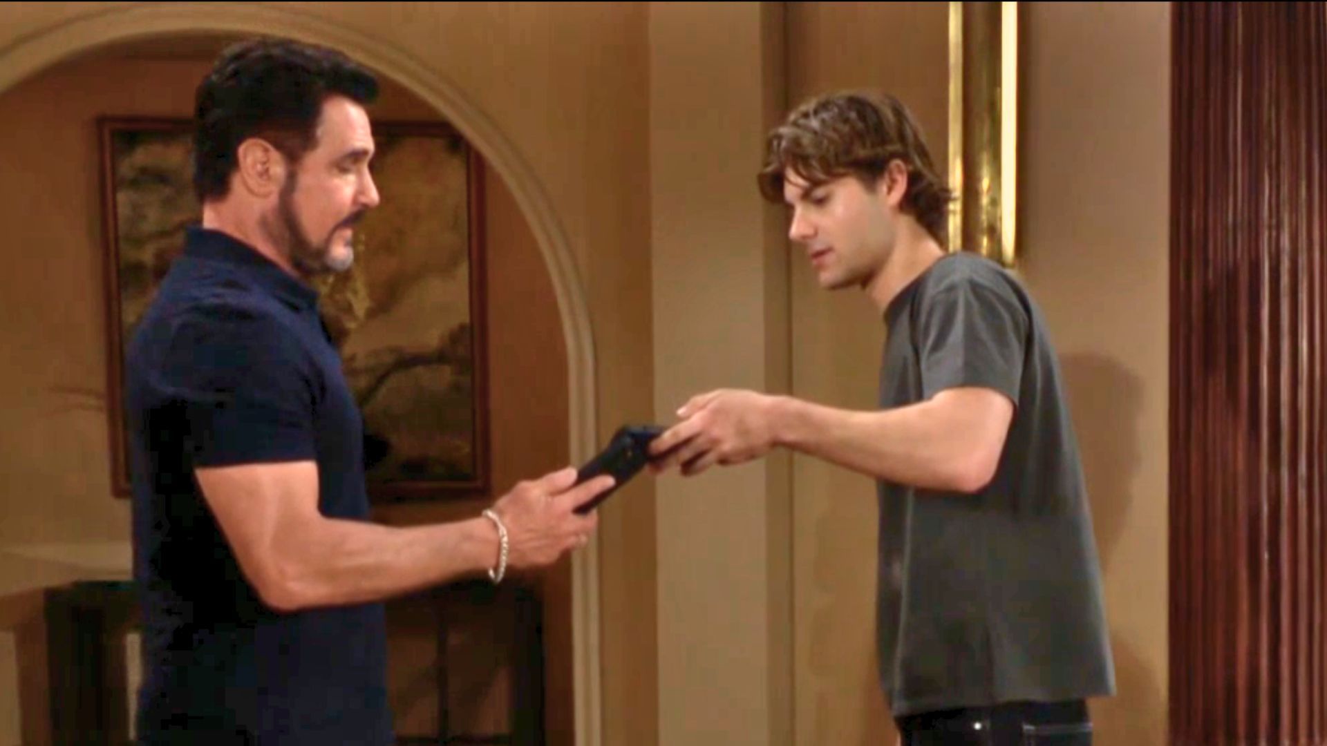 Remy gives Bill his number on The Bold and the Beautiful | Image: CBS