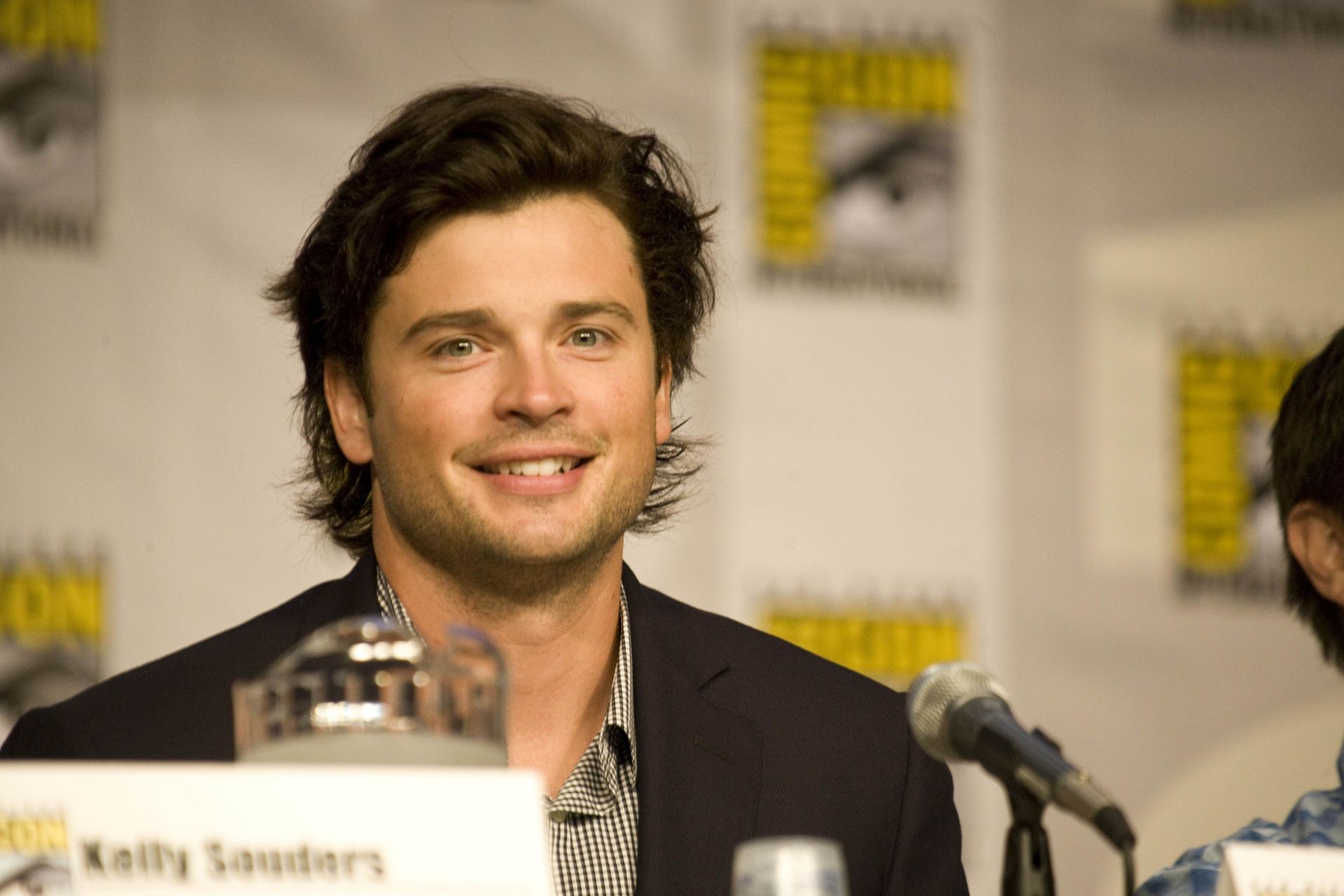 Tom Welling at Comic-Con 2010. Image via Getty.