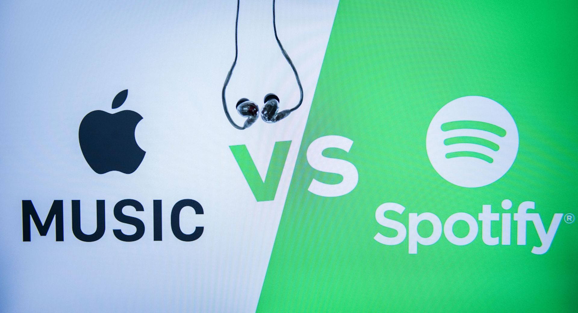 Logos of Apple Music and Spotify apps - Source: Getty