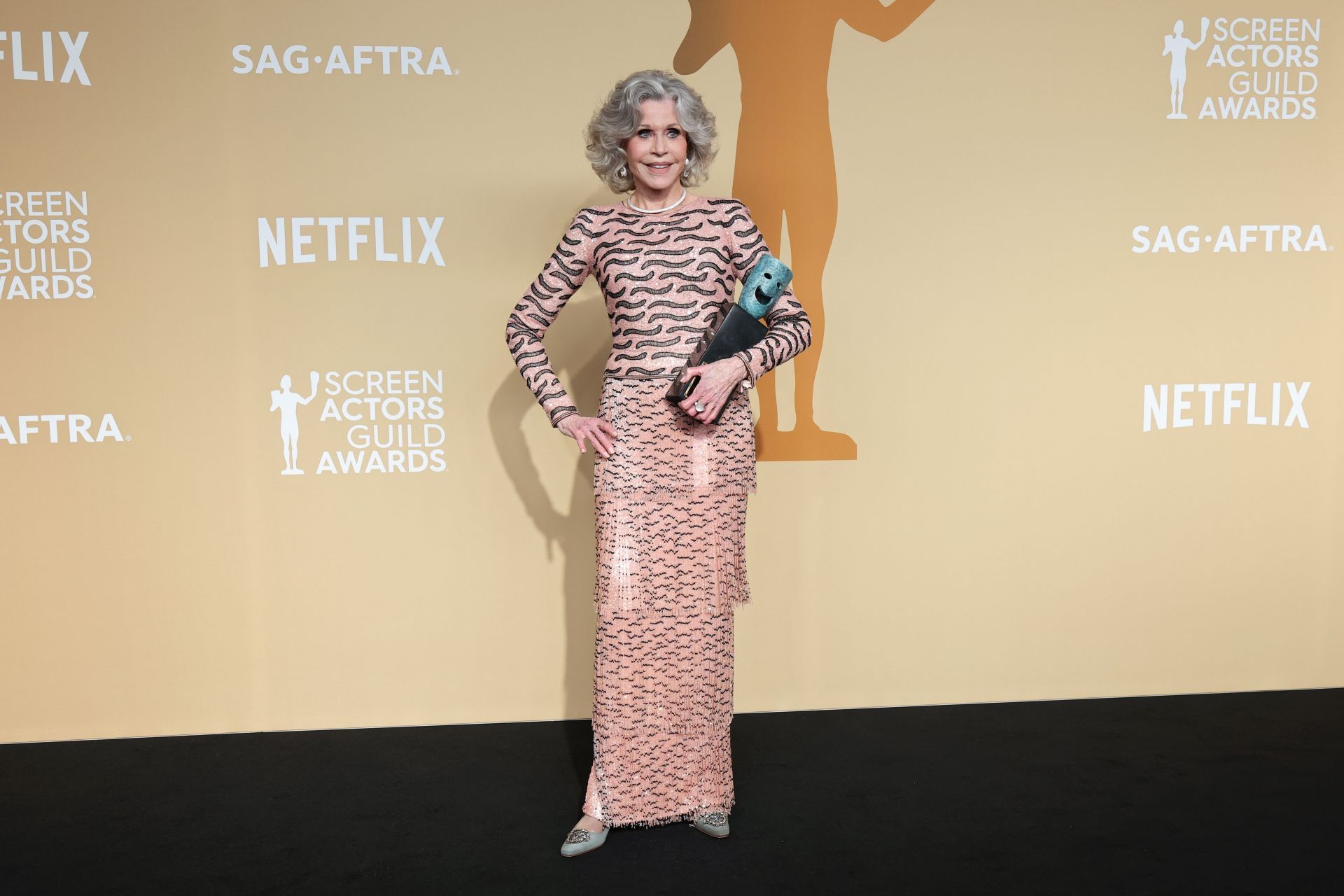 31st Annual Screen Actors Guild Awards - Press Room - Source: Getty