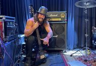 Who are Jason Momoa's family members?