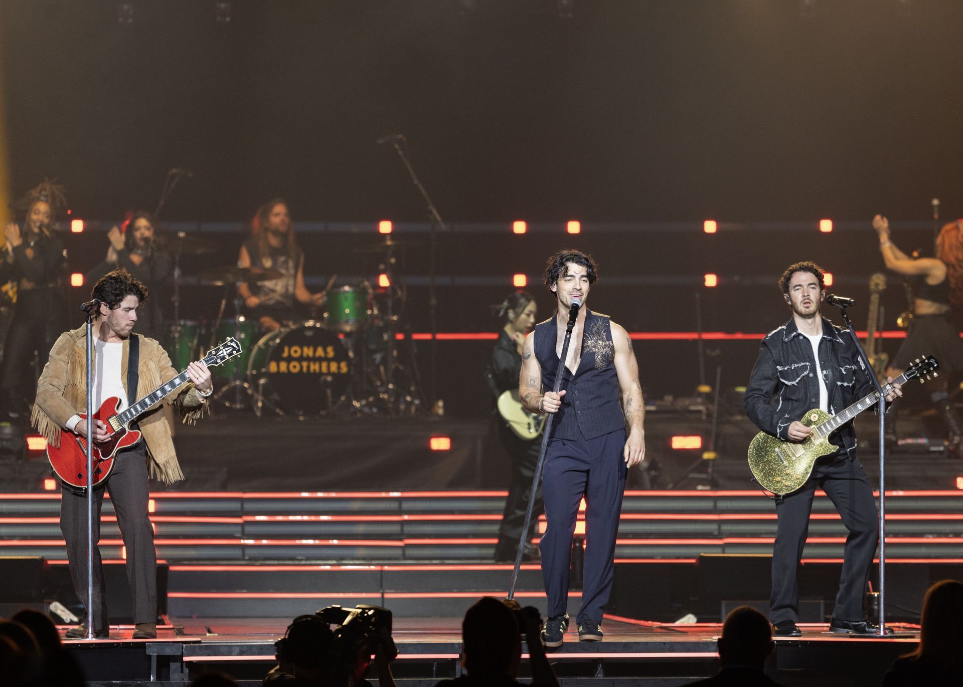 Jonas Brothers Perform At Rogers Arena - Source: Getty