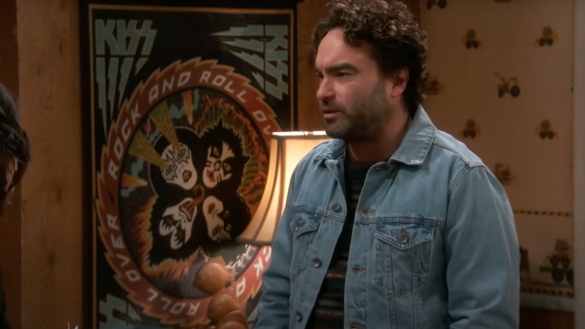 Johnny Galecki as David in The Conners (Image via YouTube/ABC)