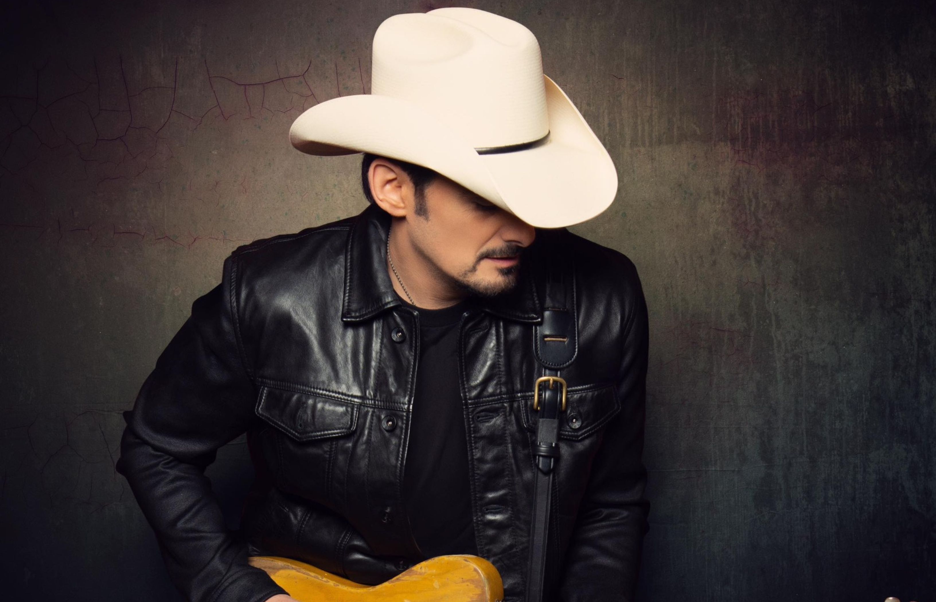 Brad Paisley 2025 'Truck Still Works' World Tour: How to get tickets ...