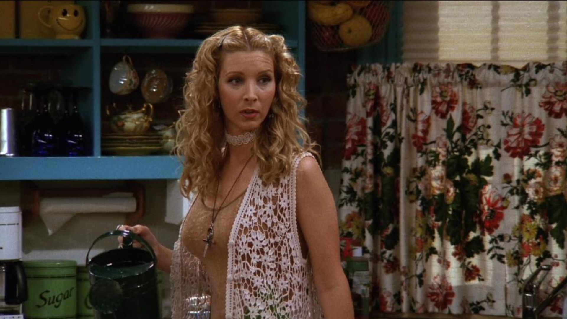 Lisa Kudrow from Friends | Image via Netflix