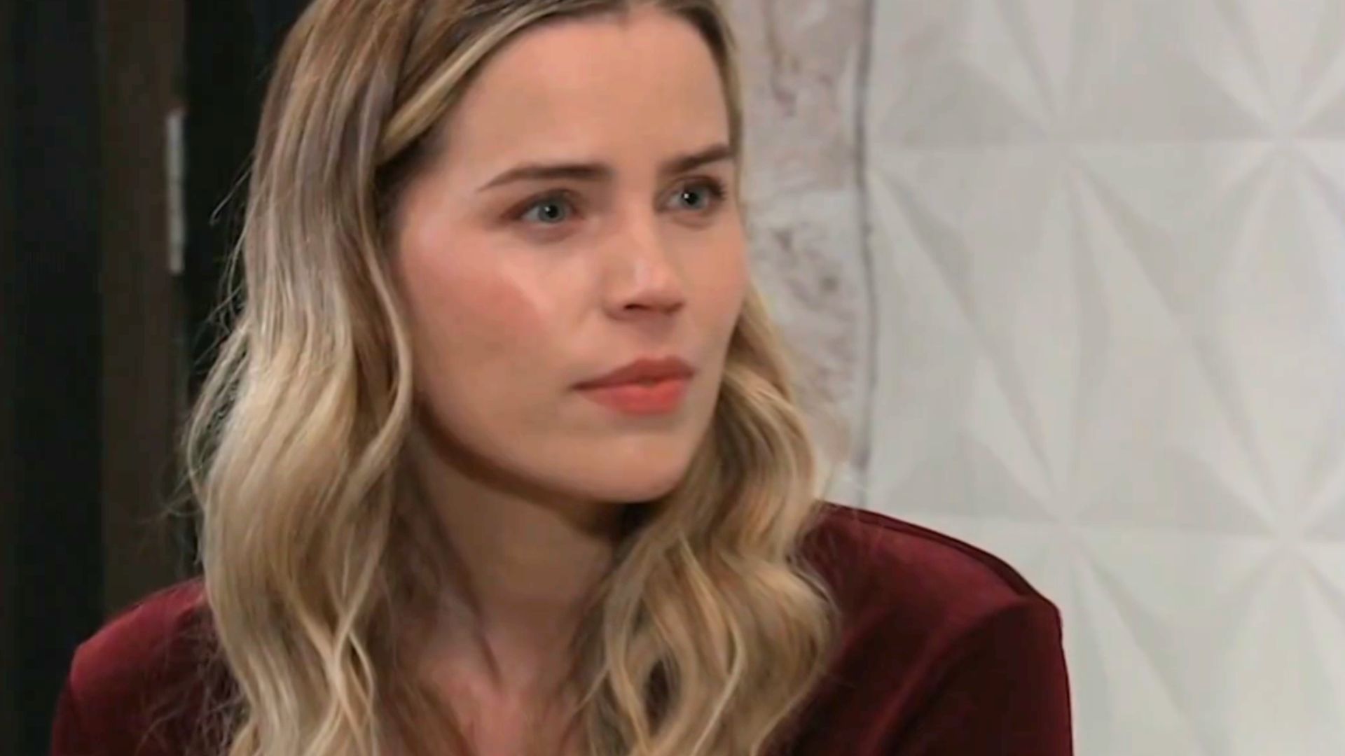 Sasha meets with Carly on General Hospital | Image: ABC