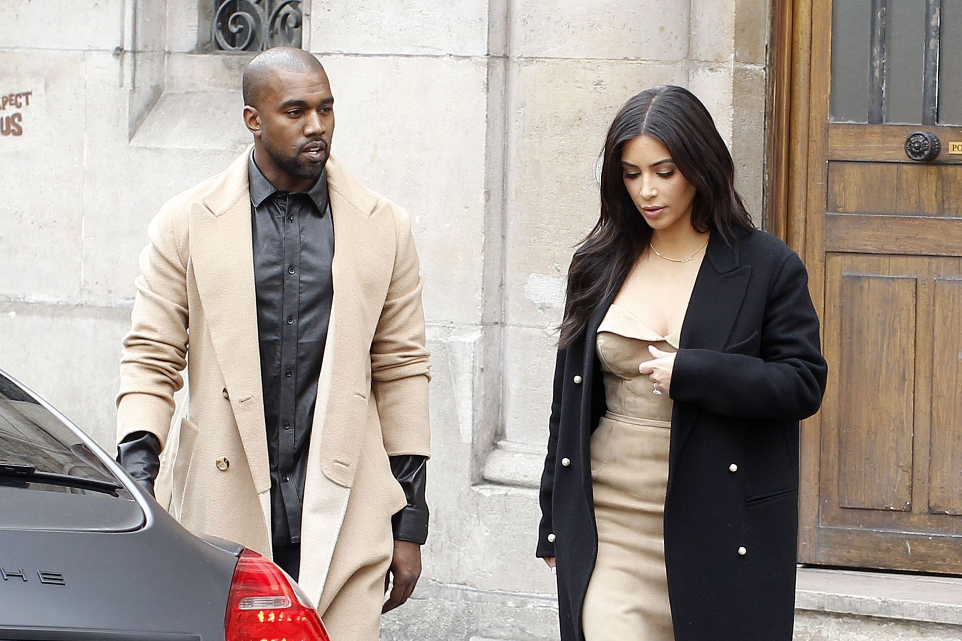 Kim Kardashian and Kanye West in Paris - Source: Getty