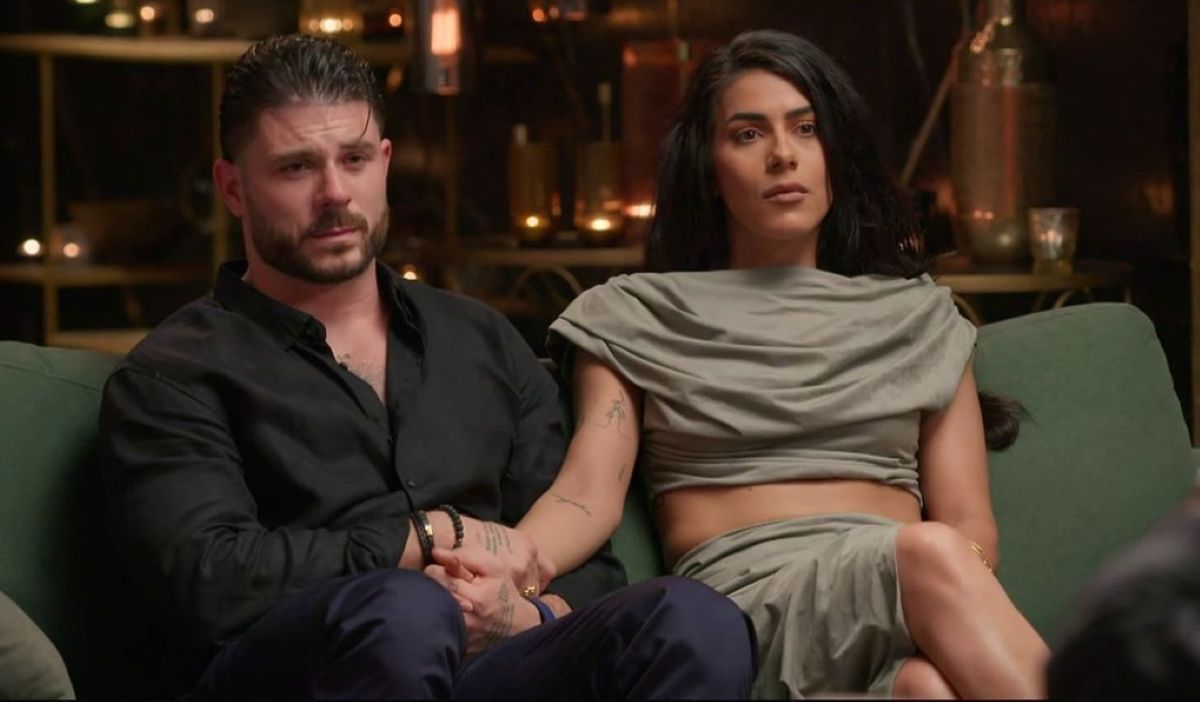 Paul and Carina from Married at First Sight: Australia (Image via 9Now)