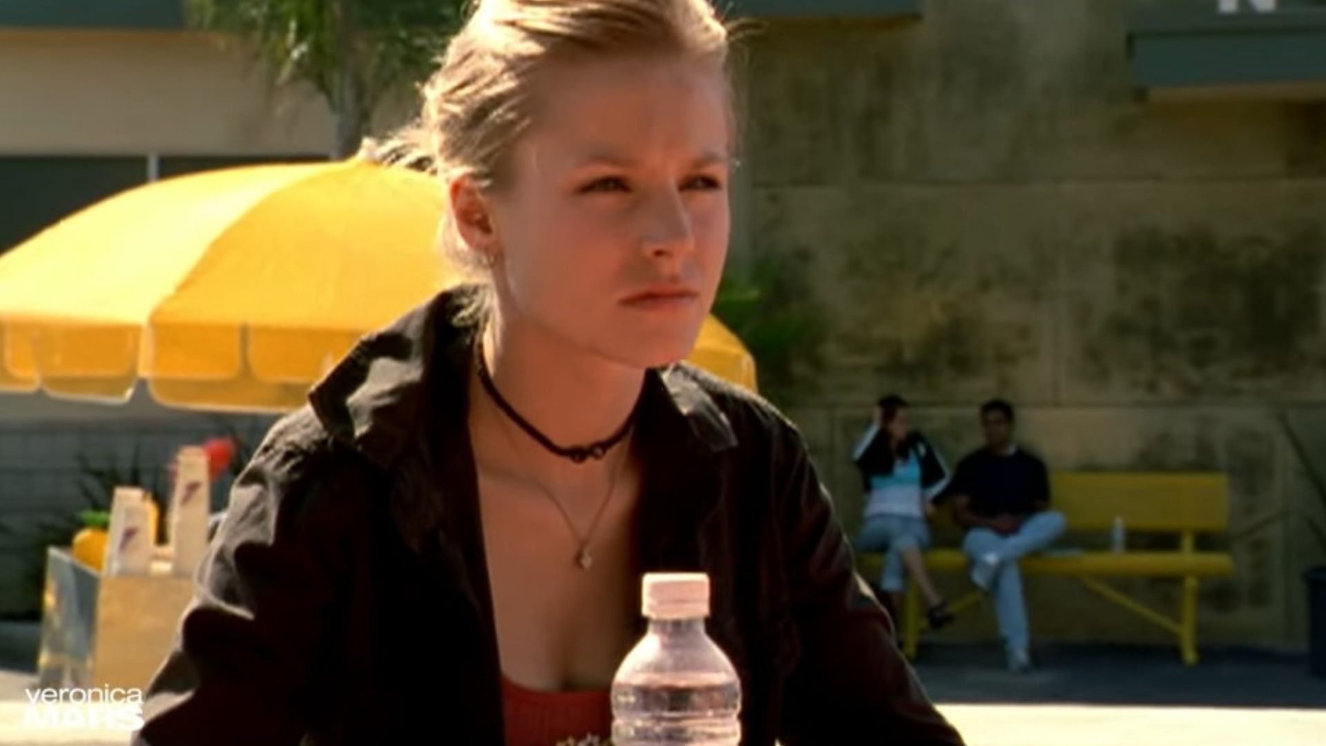 Veronica Mars (2004) | Image via: Warner Bros. Television 