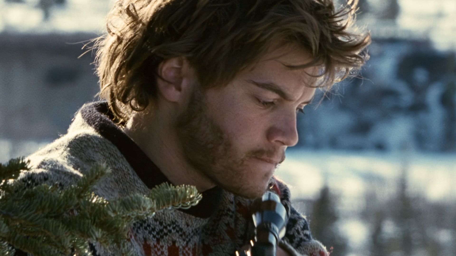 Emile Hirsh in Into the Wild | Image via Paramount Vantage