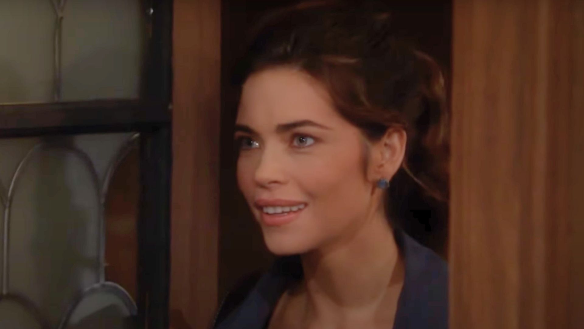 Amelia Heinle (Victoria Newman) of The Young and the Restless | Image Source: YouTube