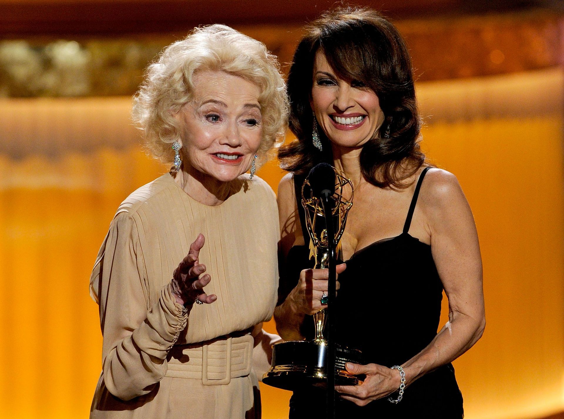 37th Annual Daytime Entertainment Emmy Awards - Show - Source: Getty