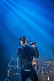 Chester Bennington (Image via Getty)