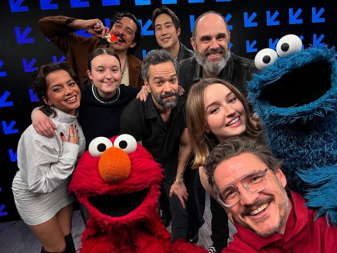 Elmo and Cookie Monster with The Last of Us cast at SXSW (Image via Instagram/sesamestreet)