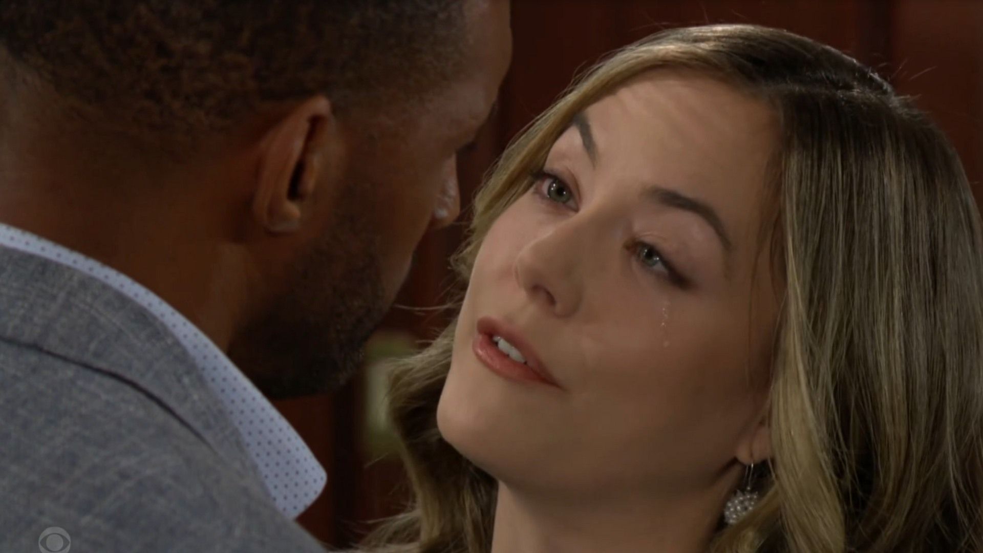 The Bold and the Beautiful: Hope and Carter | Image Source: CBS