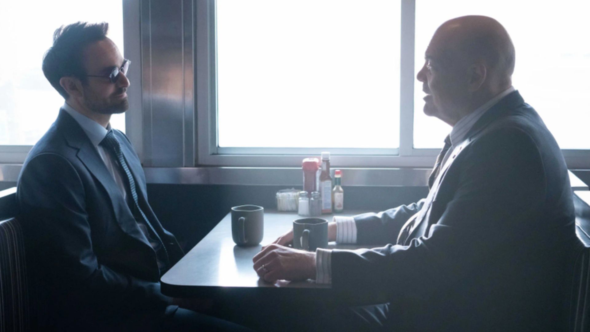 Fisk and Matt in a Restaurant | Image via Hotstar