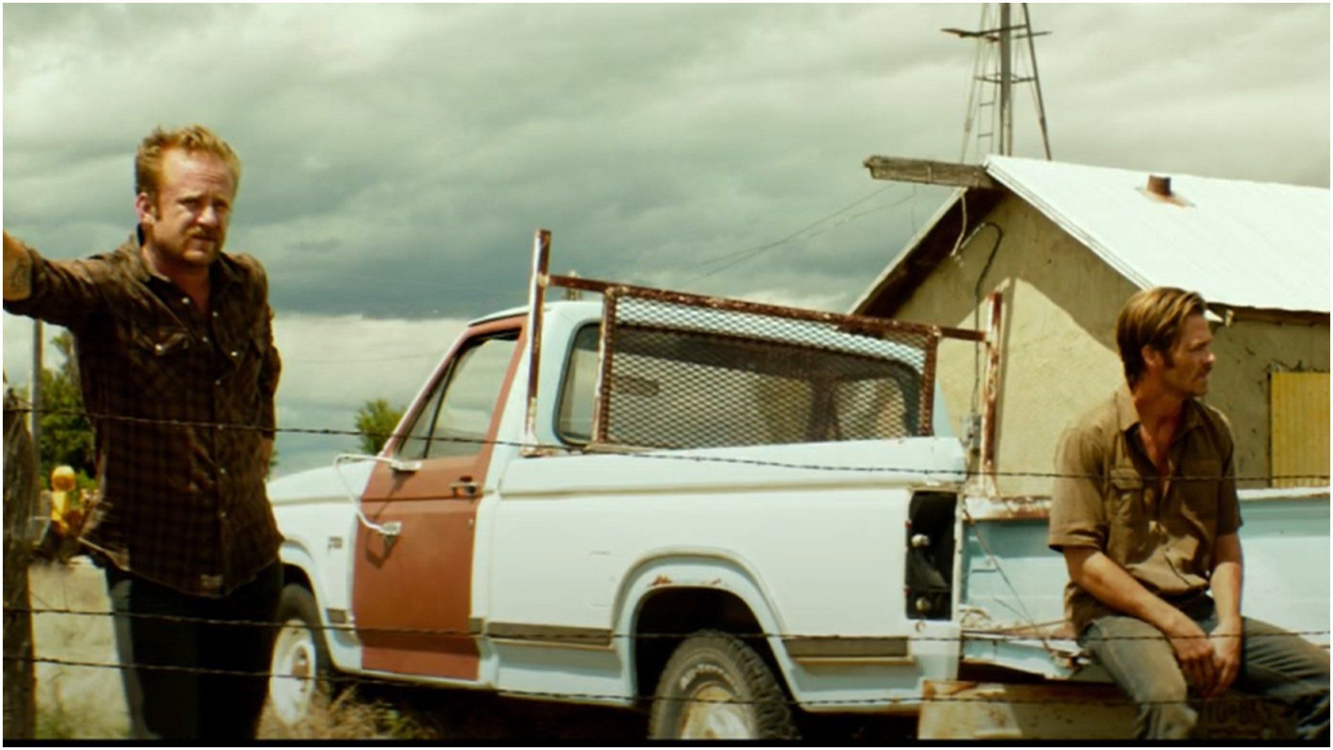 A still from Hell or High Water | Image via Rotten Tomatoes Trailers YouTube