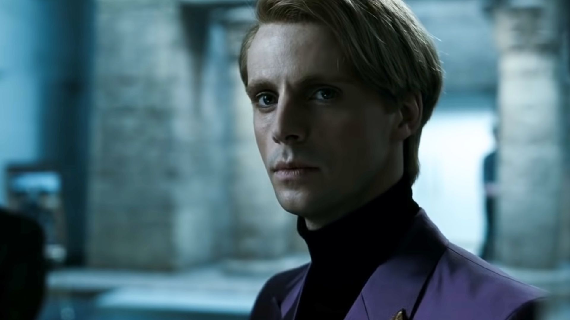 Matthew Goode in Watchmen | Image via Warner Bros. Pictures