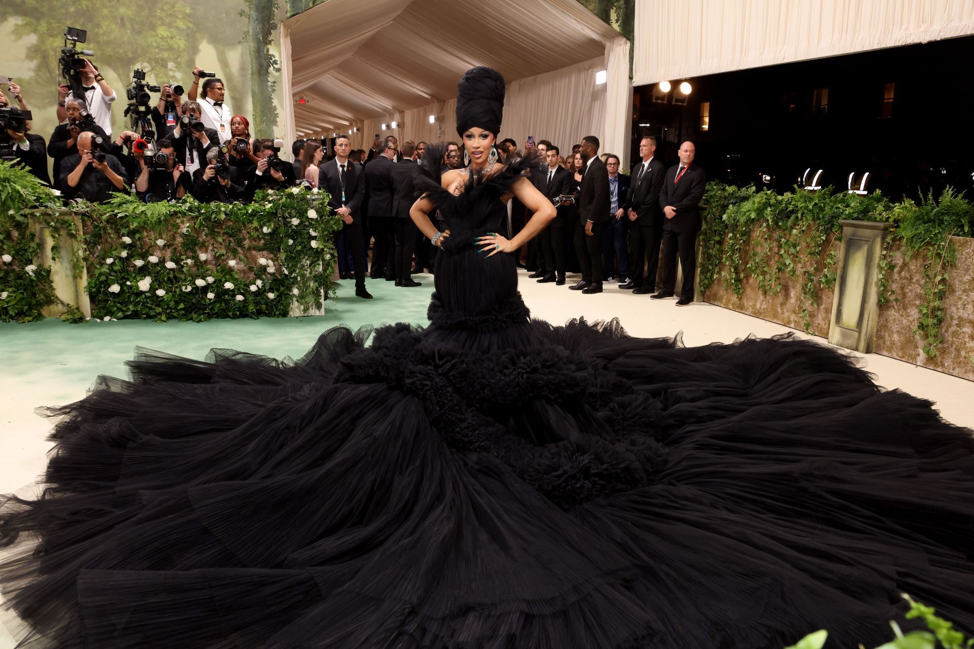 The 2024 Met Gala Celebrating &quot;Sleeping Beauties: Reawakening Fashion&quot; - Arrivals - Source: Getty Photo by John Shearer