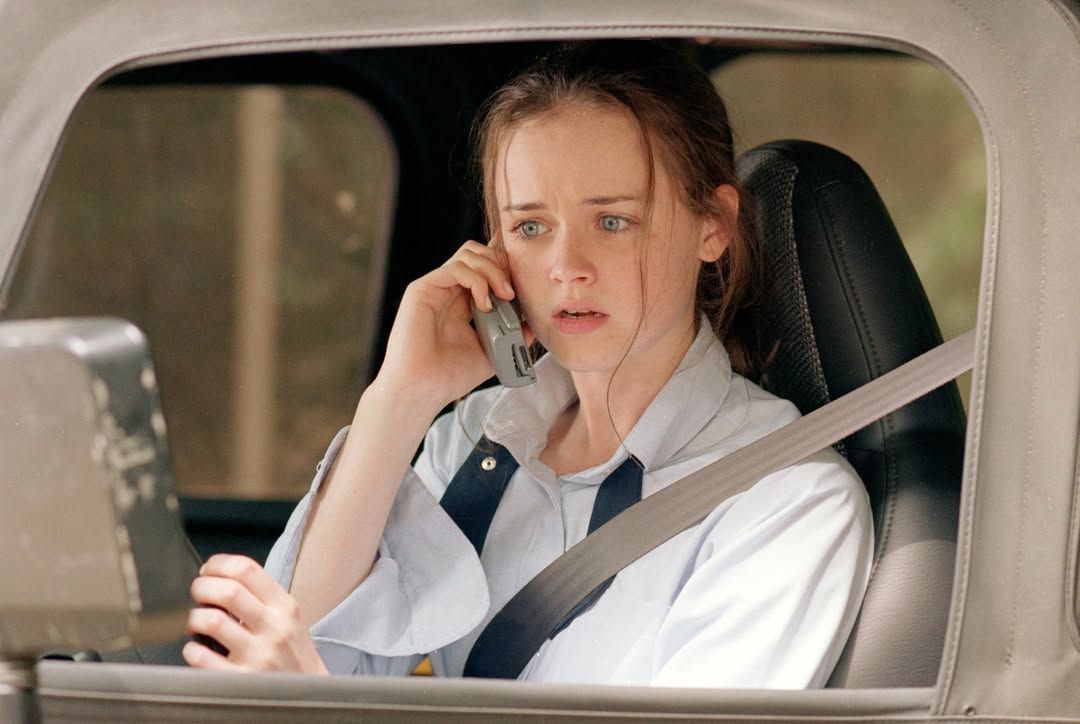 Alexis Bledel family - Father, Mother, Siblings, Wife, Kids