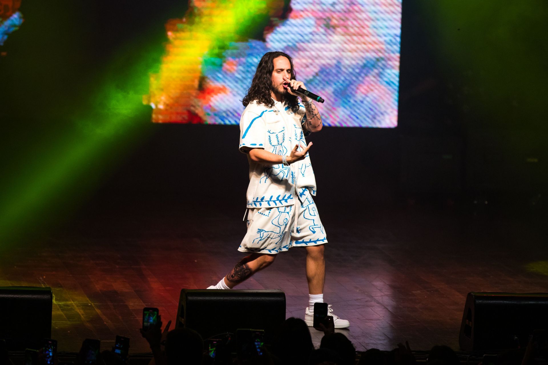 Russ performing live on stage in December 2022 in Sao Paulo, Brazil (Image via Getty)