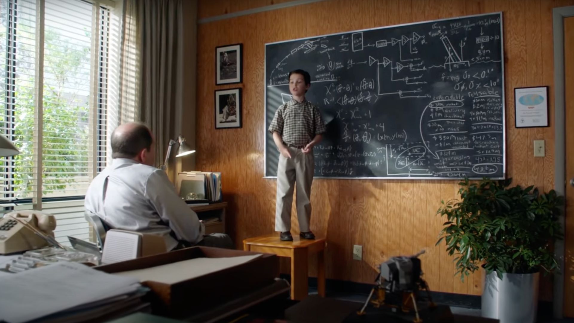 Elon Musk made a cameo in Young Sheldon episode titled &lsquo;A Patch, a Modem, and a Zantac&rsquo; (Image via Young Sheldon/YouTube)