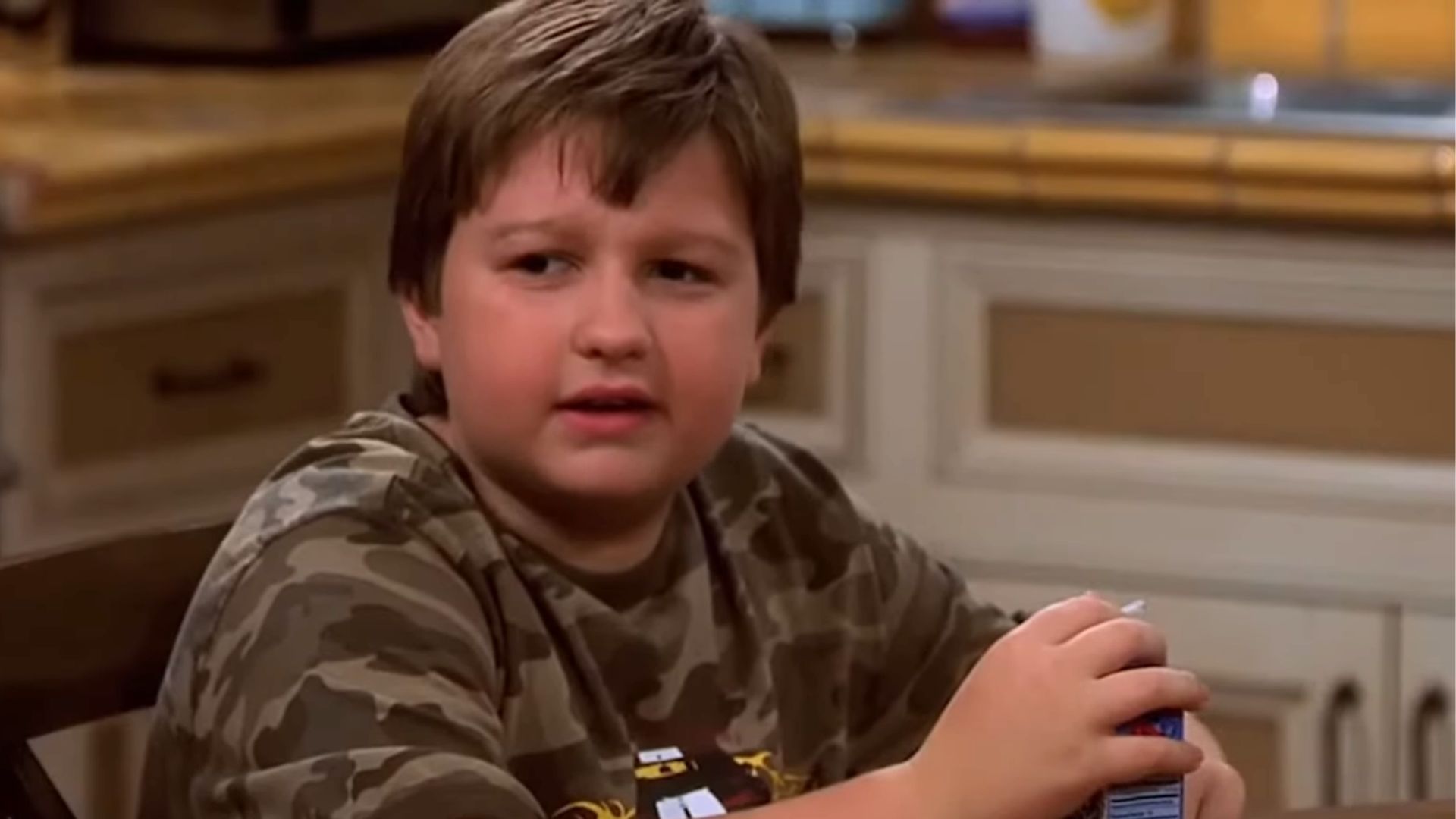 Angus T. Jones in Two and a Half Men | Image via Warner Bros. Television