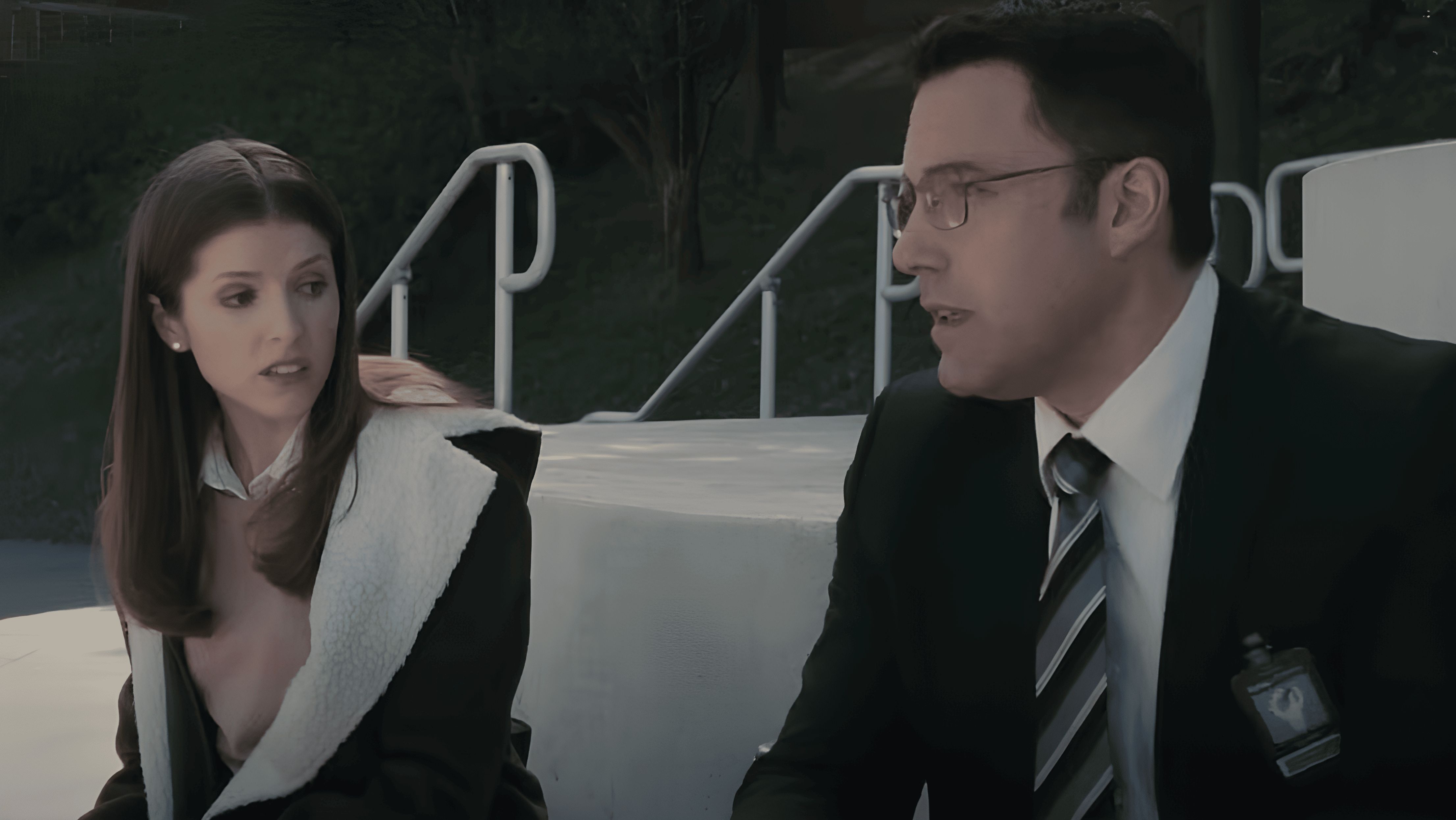 Anna Kendrick in The Accountant (Image via YouTube/@WarnerBros)