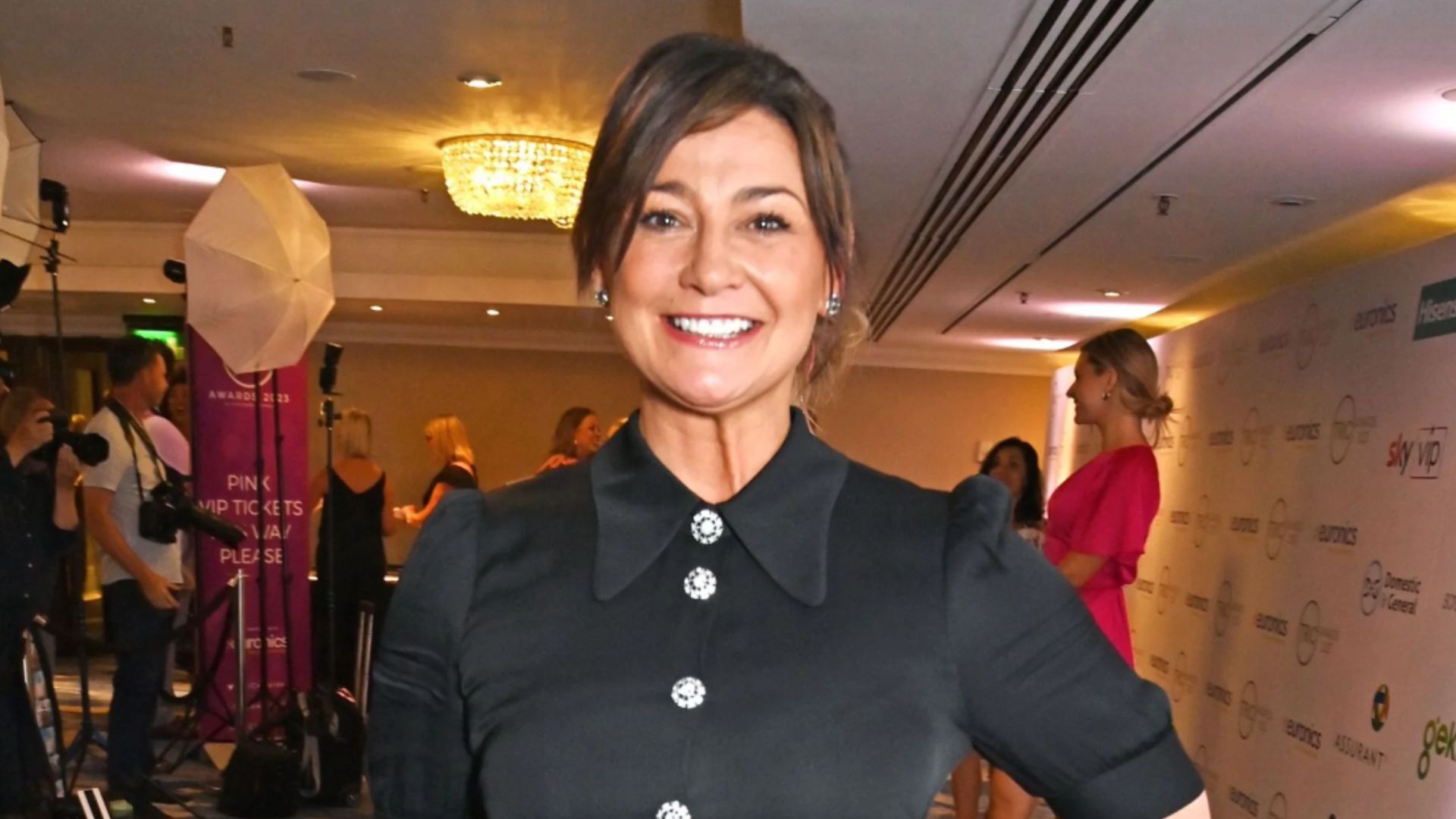 Natalie J Robb plays Moira (Image via Getty)