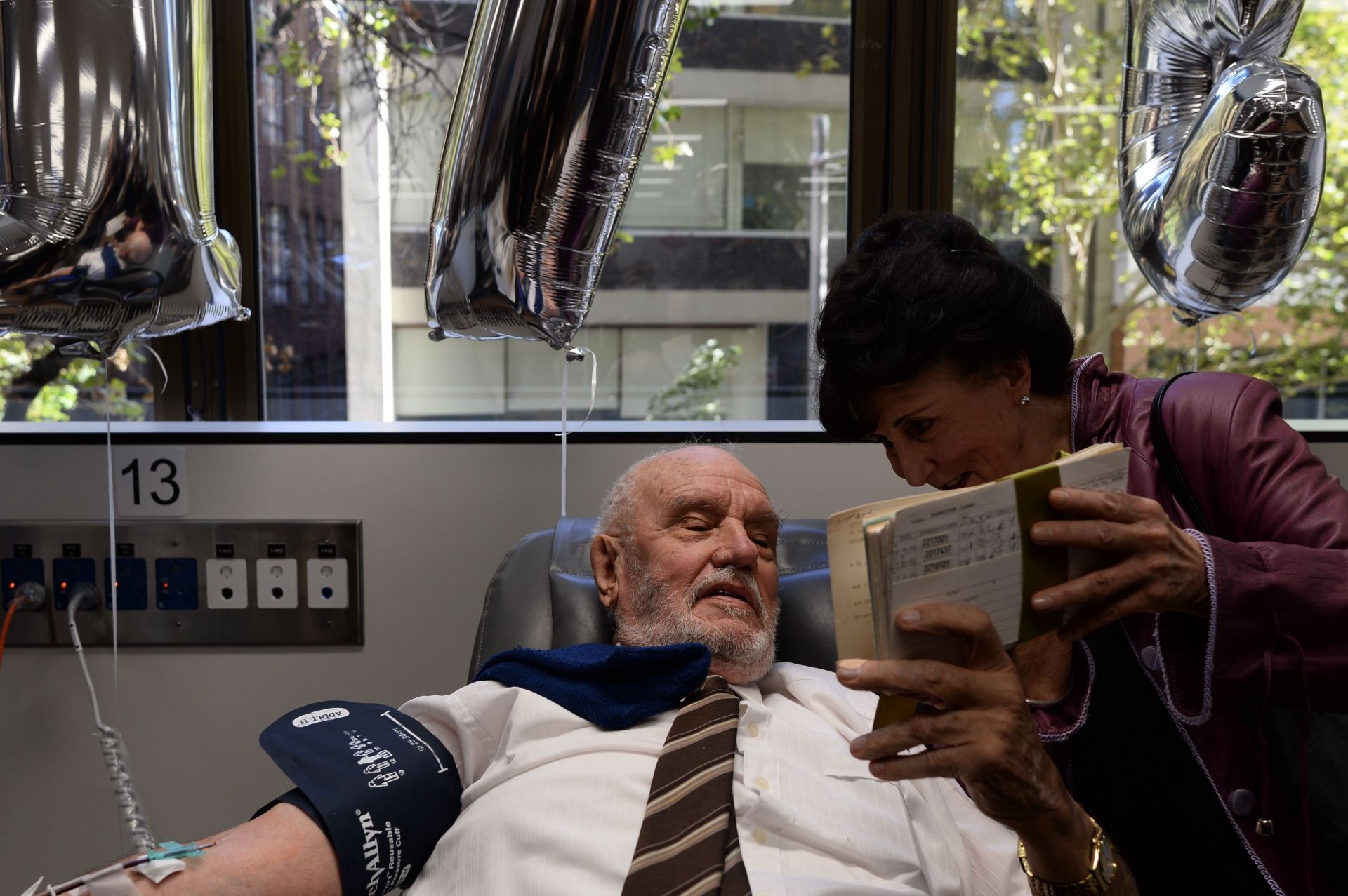 81-year-old with rare blood type gives last blood donation - Source: Getty