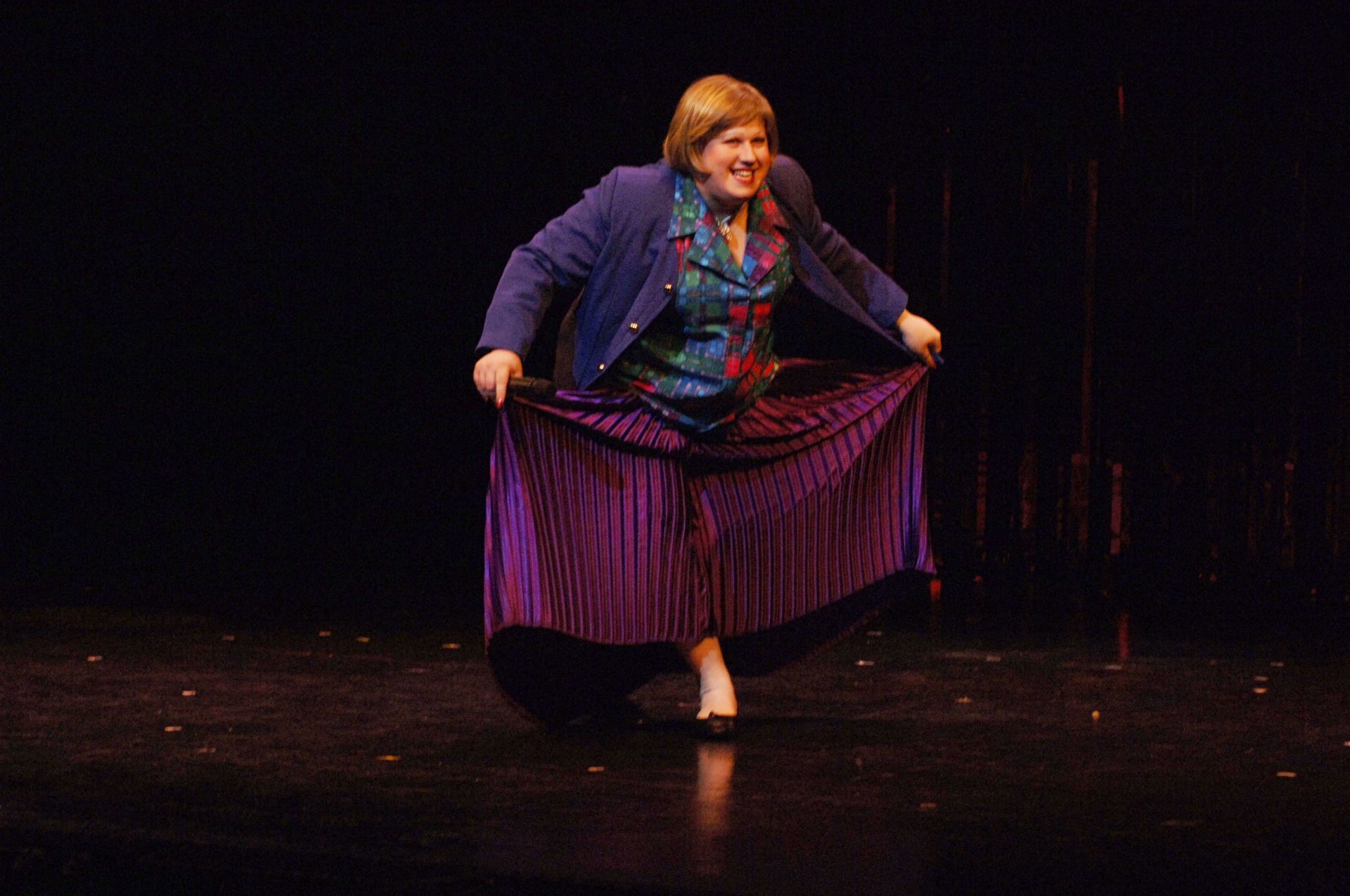 Matt Lucas performs as Majorie Dawes at the National Youth Music Theatre Royal Charity Gala on October 9, 2005. (Image via Getty)