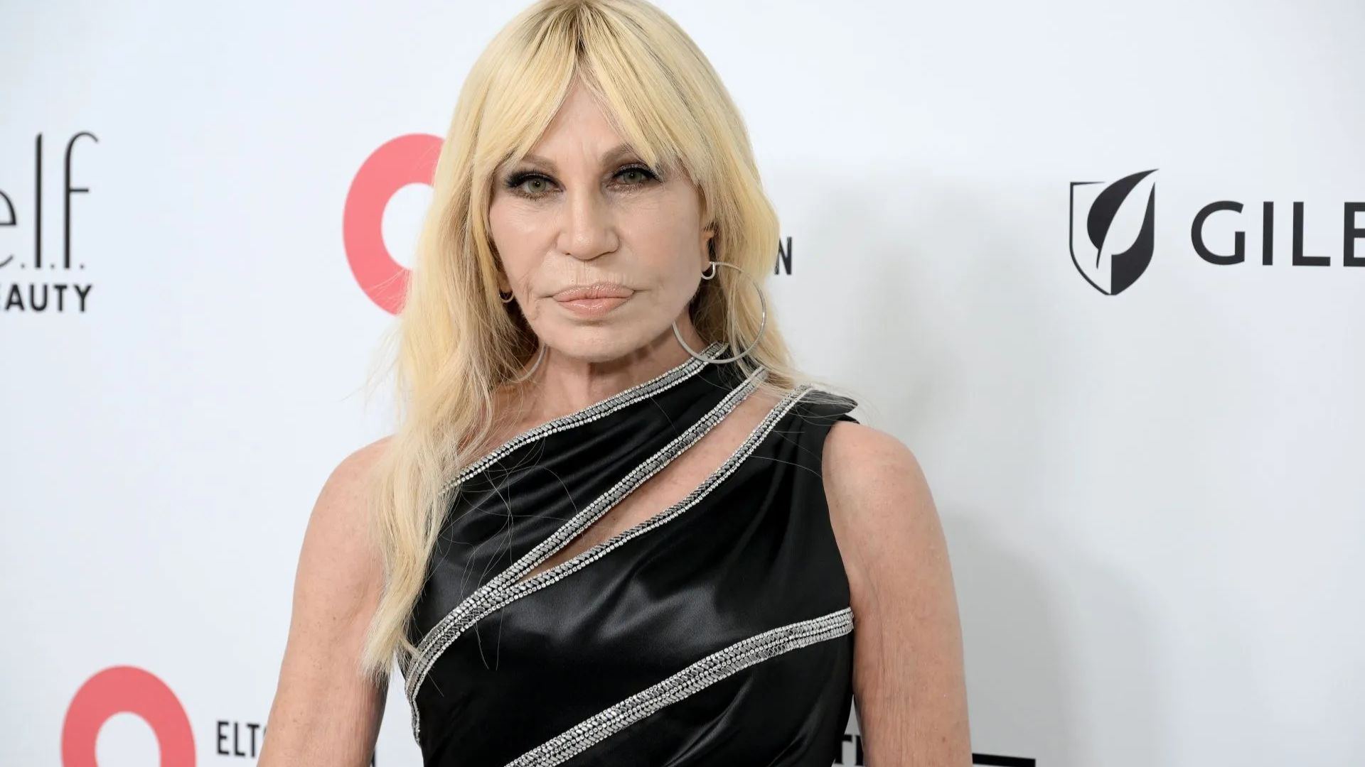 Donatella Versace (Getty via Soap Central CMS - Resized on Canva)